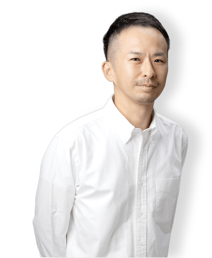 代表 山田成晃 YAMADA NARIAKI